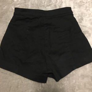 Black high waisted h&m shorts